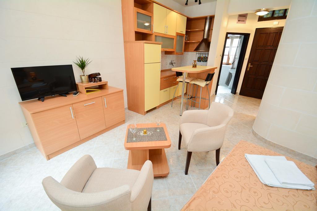 Apartments Casa Di Cattaro מראה חיצוני תמונה