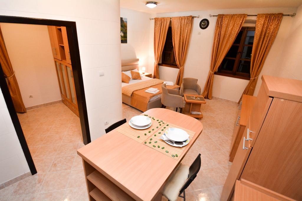 Apartments Casa Di Cattaro מראה חיצוני תמונה